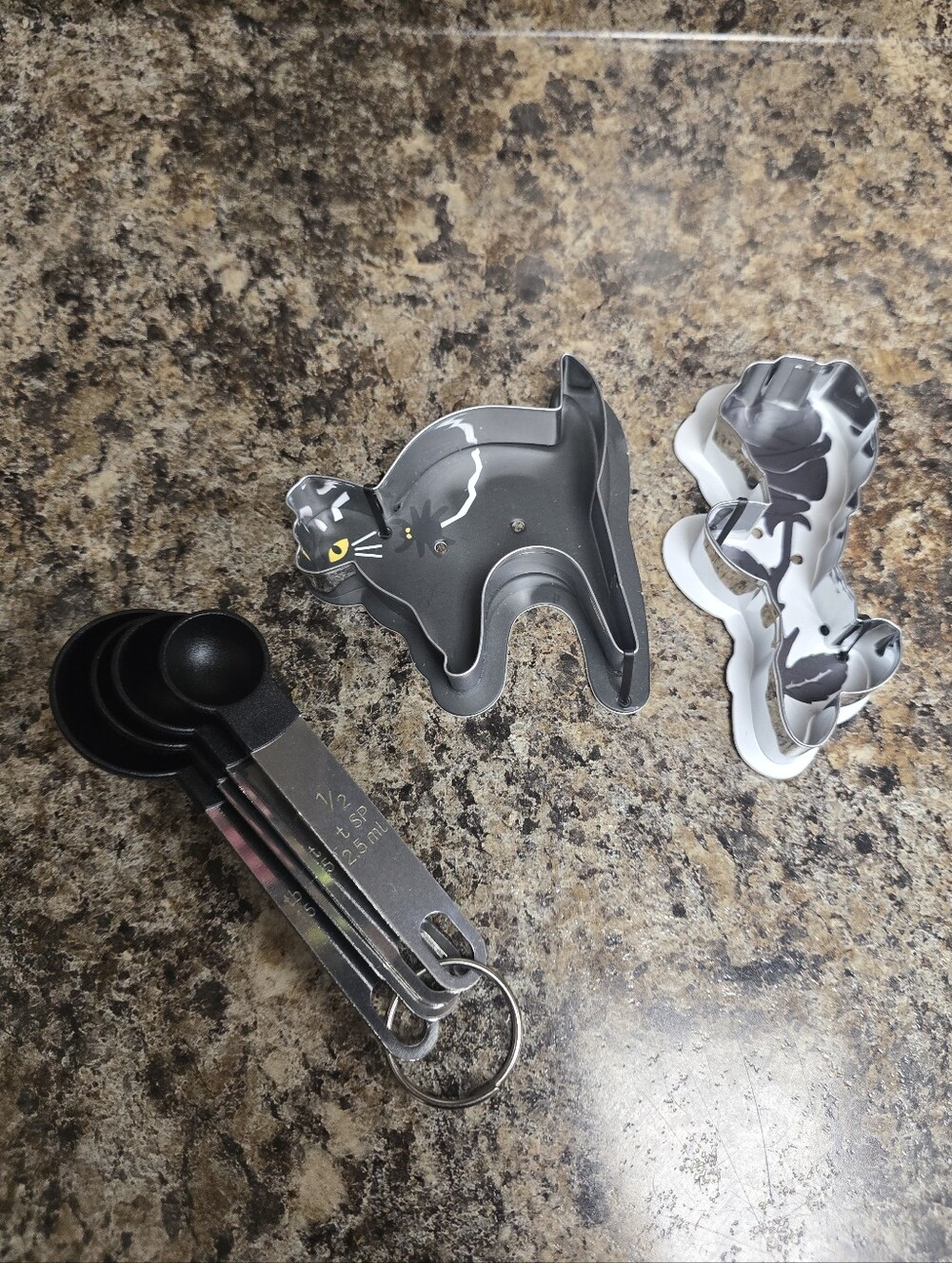Cookie Cutter Set with Measuring Spoons